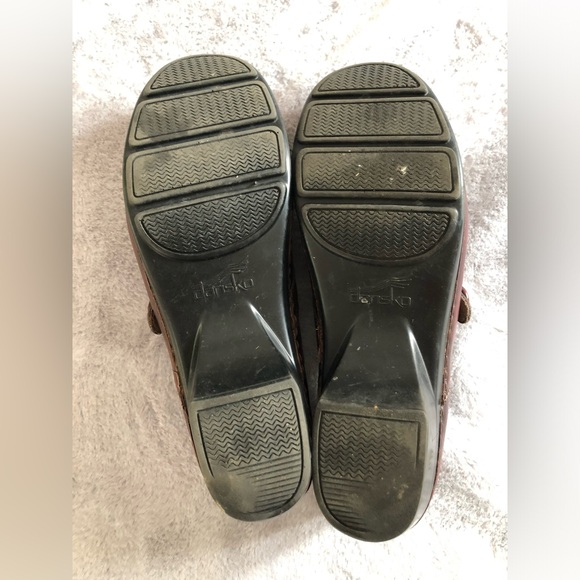 Dansko Clogs - Picture 5 of 6